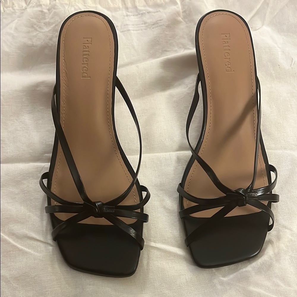 Flattered Eunice Black Strappy Women's Sandals
